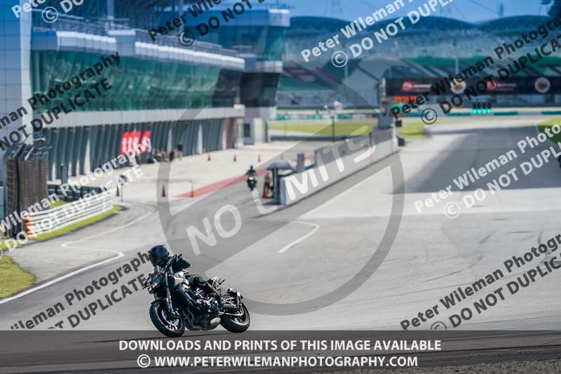 Sepang;event digital images;motorbikes;no limits;peter wileman photography;trackday;trackday digital images